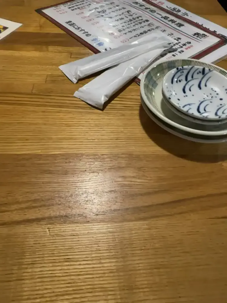 居酒屋のテーブル