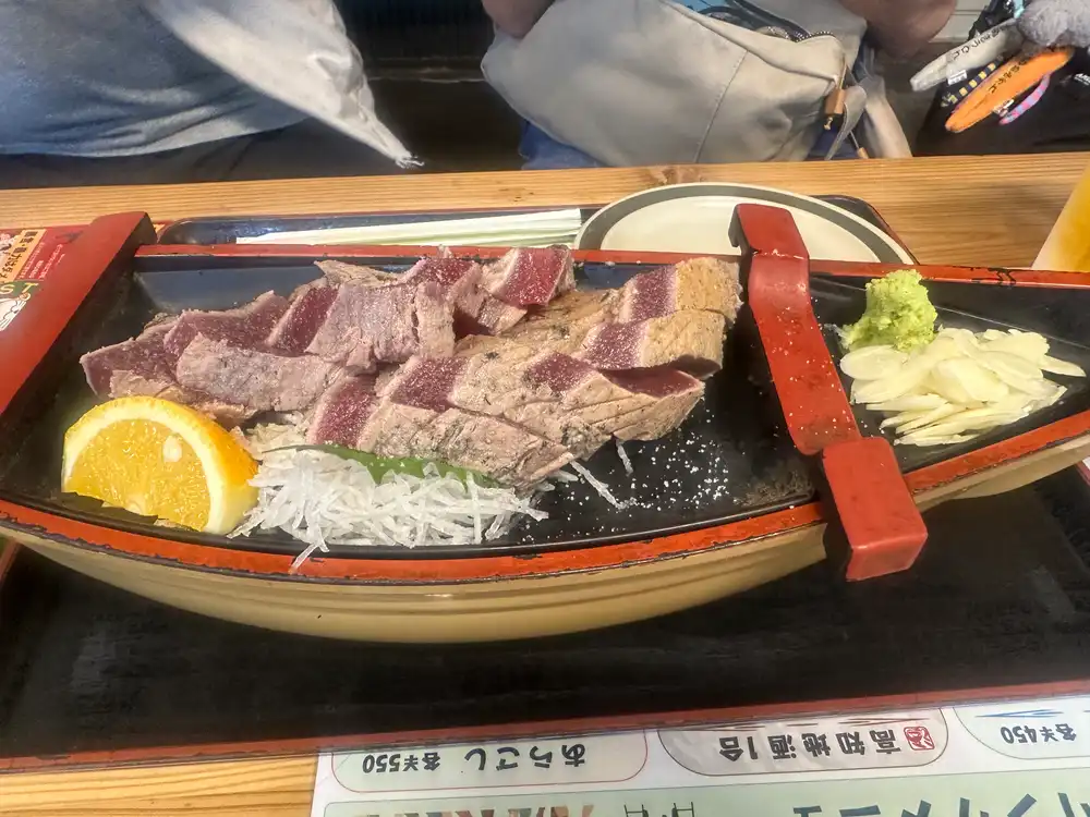 カツオのたたき船盛