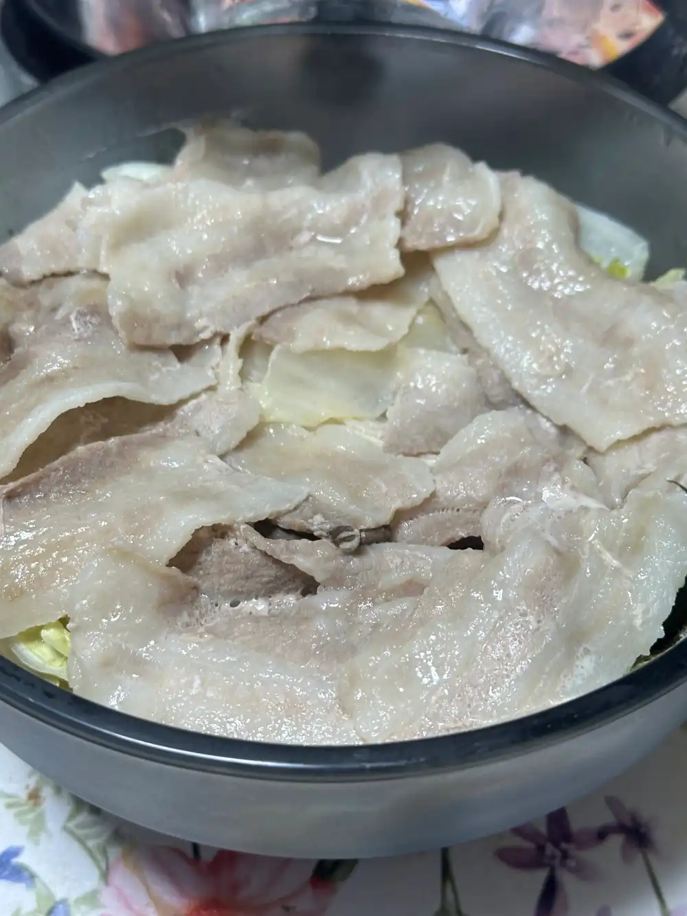 野菜と豚を蒸したもの