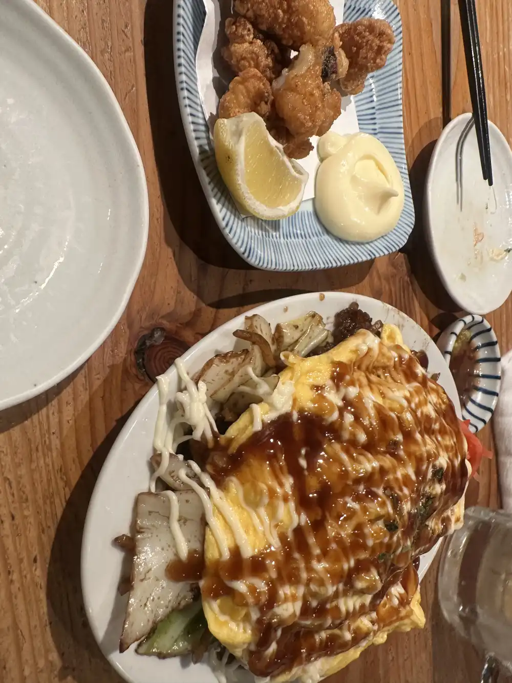 大金星のとん平焼きと唐揚げ